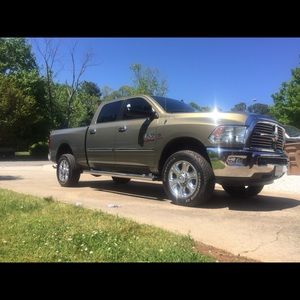 Meet your Posher, Michael